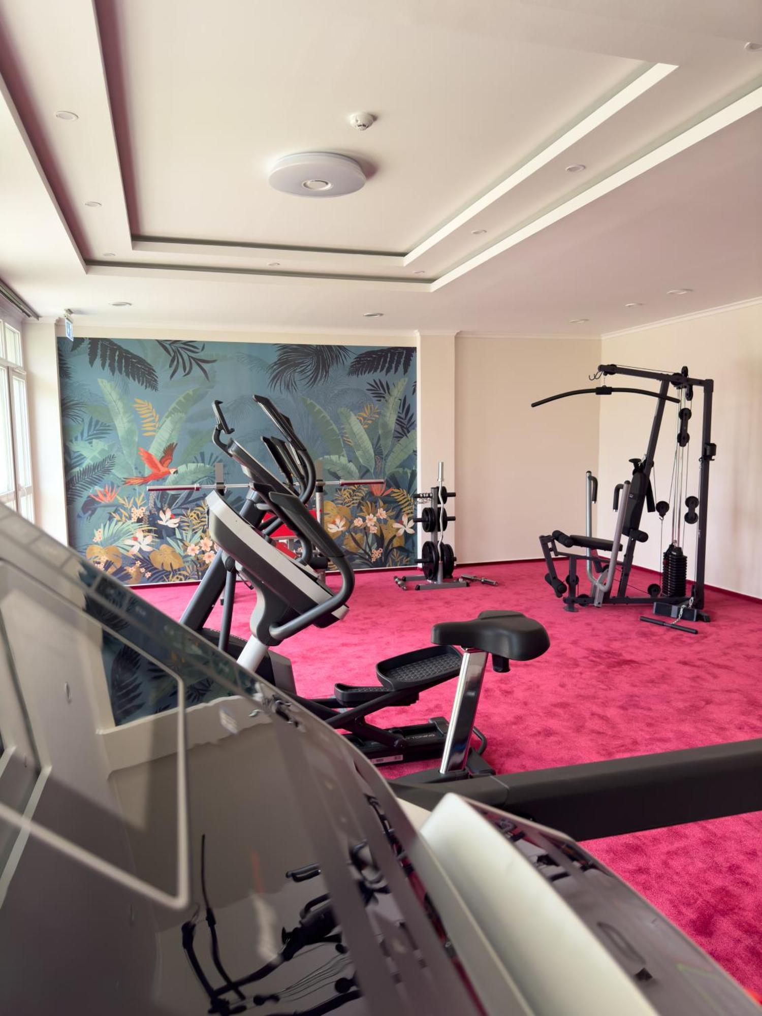 Hotel Aurora Μίσκολτς Εξωτερικό φωτογραφία