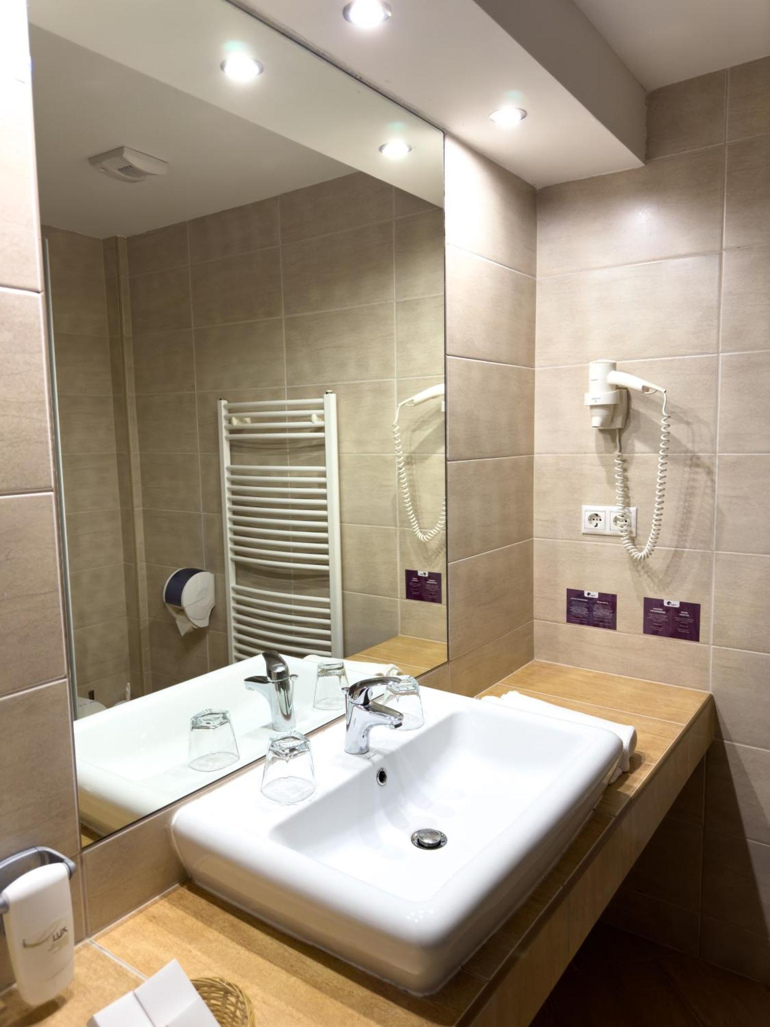 Hotel Aurora Μίσκολτς Εξωτερικό φωτογραφία