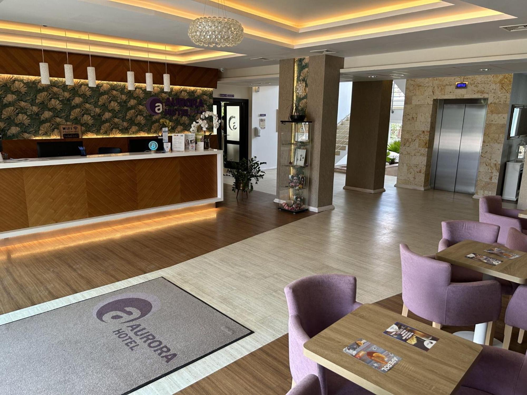 Hotel Aurora Μίσκολτς Εξωτερικό φωτογραφία