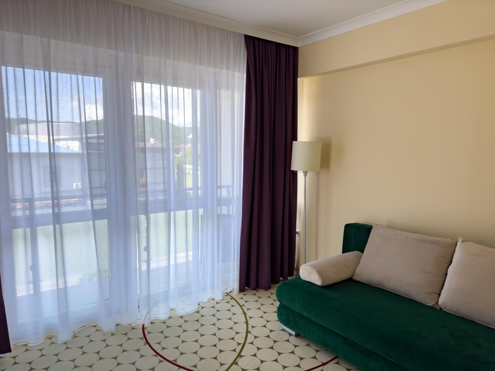 Hotel Aurora Μίσκολτς Εξωτερικό φωτογραφία