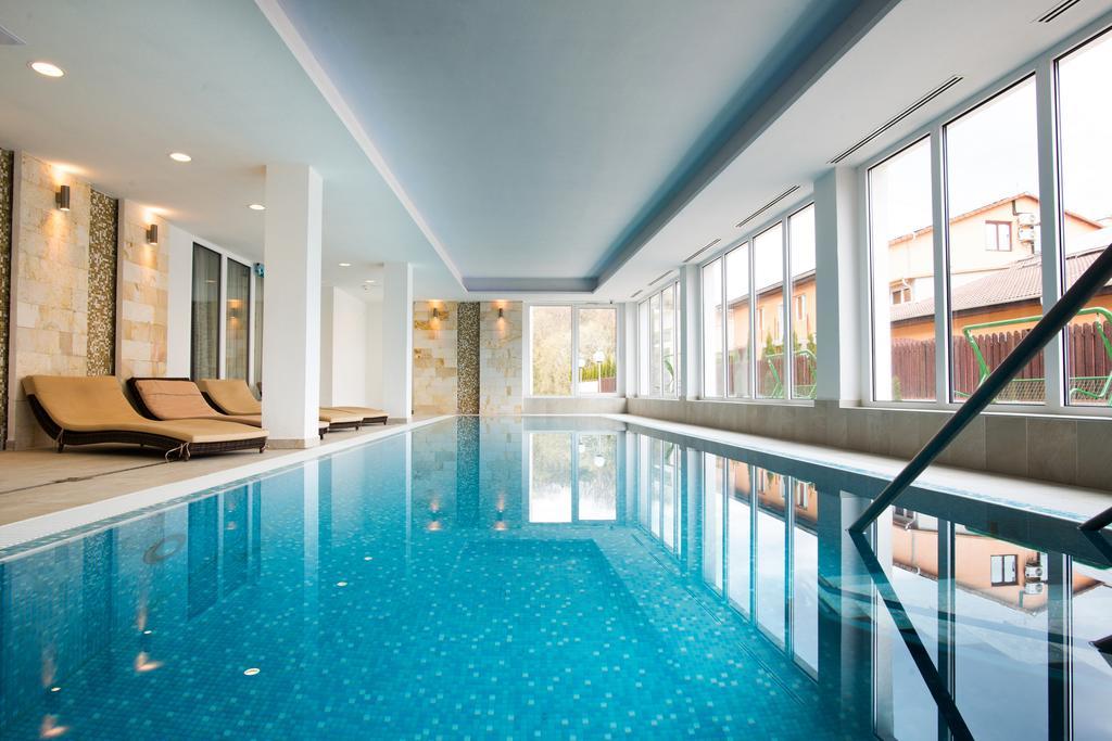 Hotel Aurora Μίσκολτς Εξωτερικό φωτογραφία