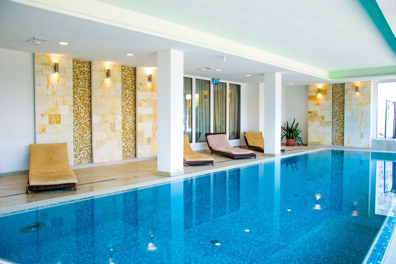 Hotel Aurora Μίσκολτς Εξωτερικό φωτογραφία